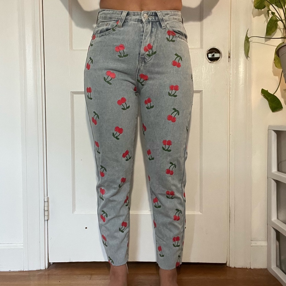 Cherry printed jeans